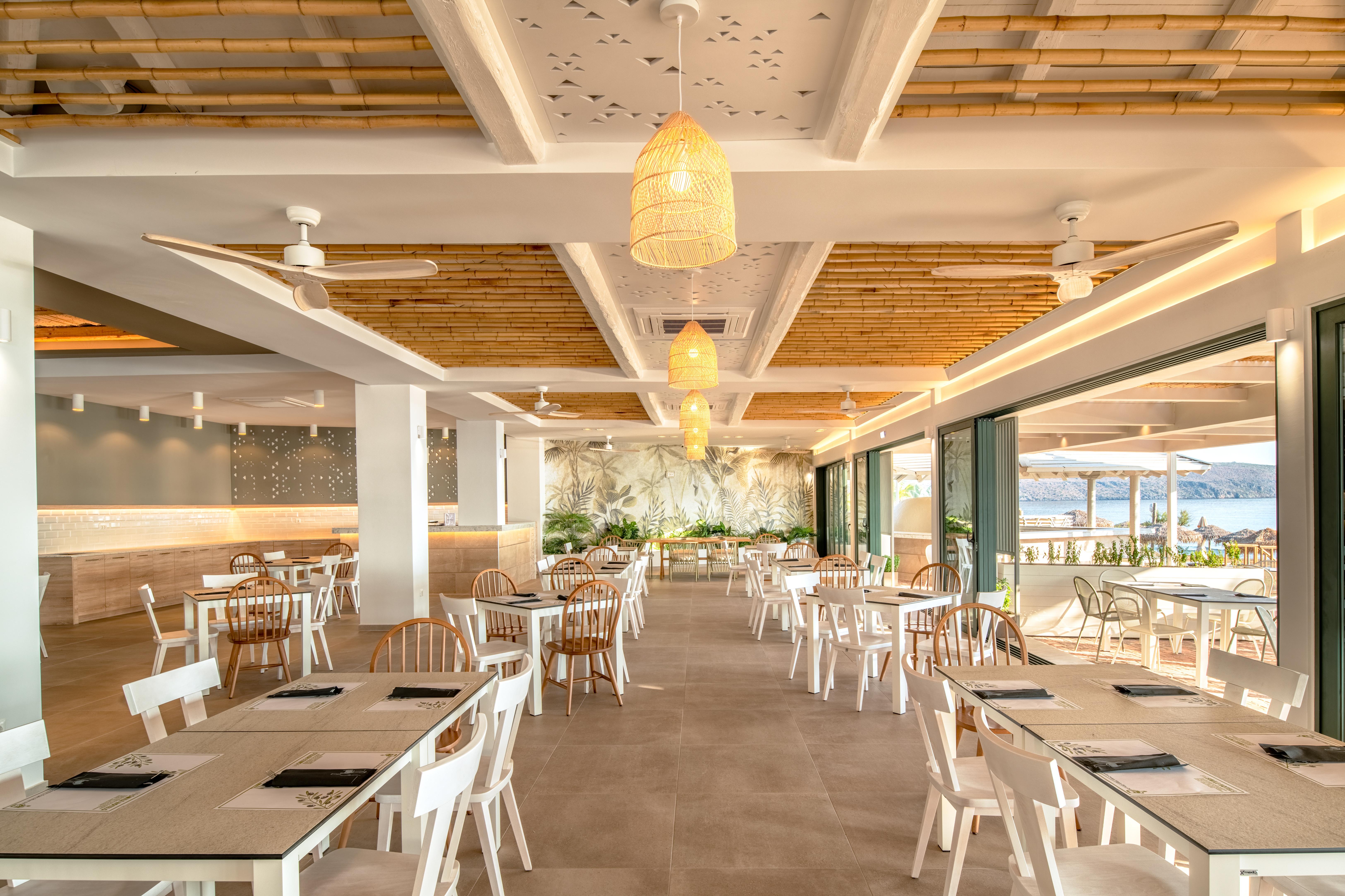 Iolida Beach By Smile Hotels Agia Marina  ภายนอก รูปภาพ